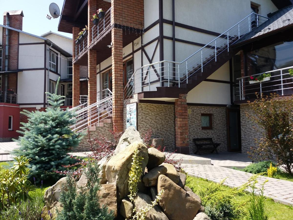 Villa Nova Tatariv Exterior foto